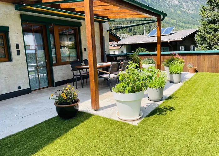 Apartment Raetia Ii By Interhome *