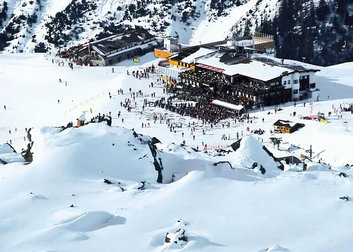 Raetia Ii By Interhome فوندس